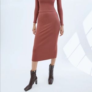 Aritzia Wilfred Janine Altered Midi Ribbed Skirt Size Medium